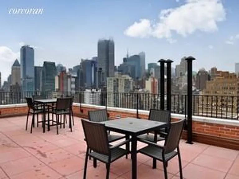 New York City Real Estate | View 433 West 34th Street, 6F | room 4 | View 5
