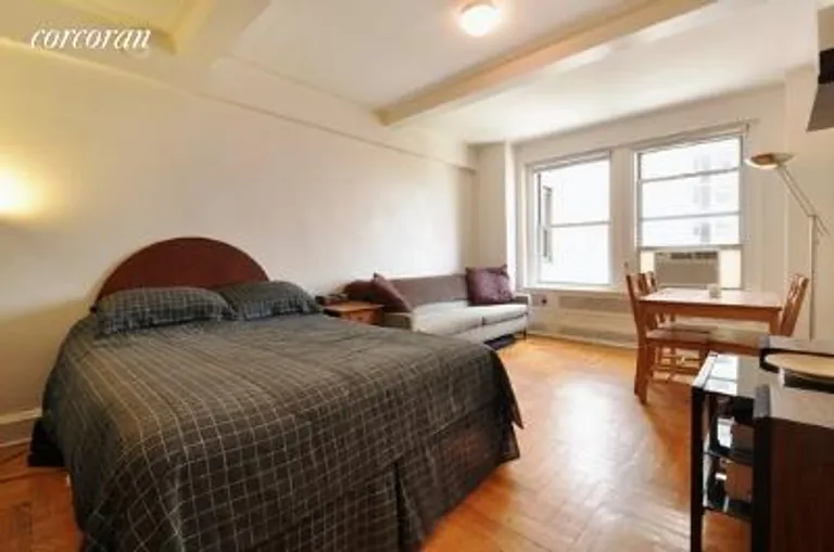 New York City Real Estate | View 433 West 34th Street, 8P | 1 Bath | View 1