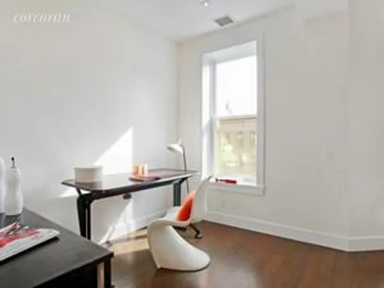 New York City Real Estate | View 33 Saint Marks Avenue, 4 | Office Alcove | View 3
