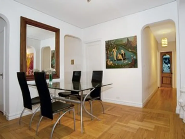 New York City Real Estate | View 225 East 74th Street, 1E | Dining area | View 3