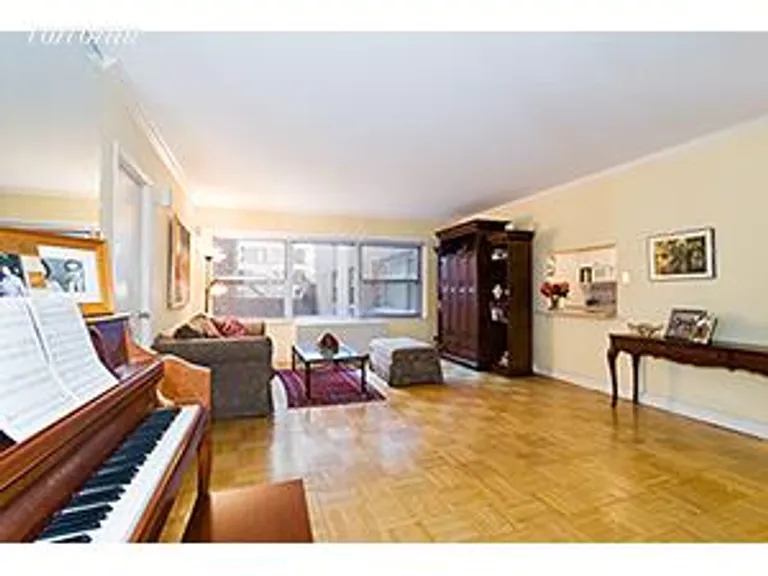 New York City Real Estate | View 118 East 60th Street, 4EF | 2 Beds, 2 Baths | View 1