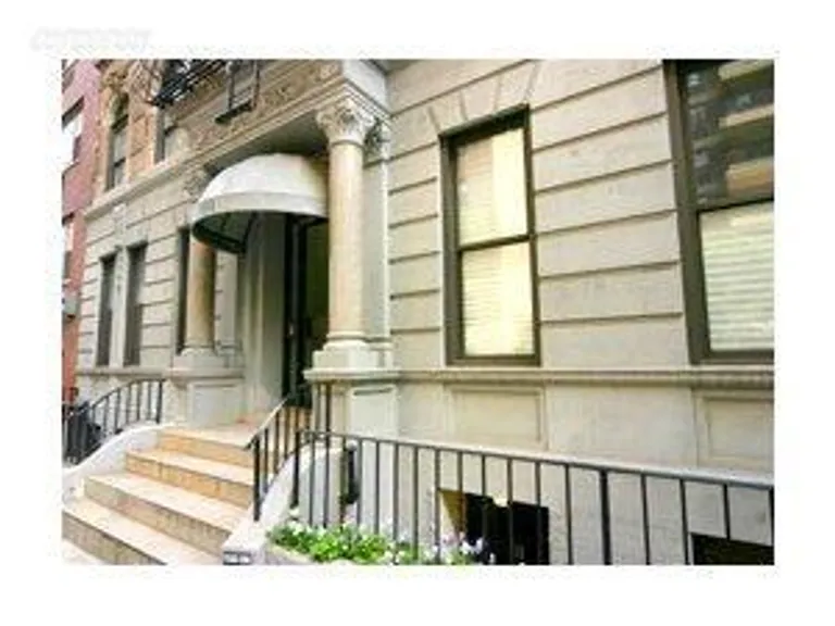 New York City Real Estate | View 444 East 58th Street, 1B | 2 Beds, 1 Bath | View 1