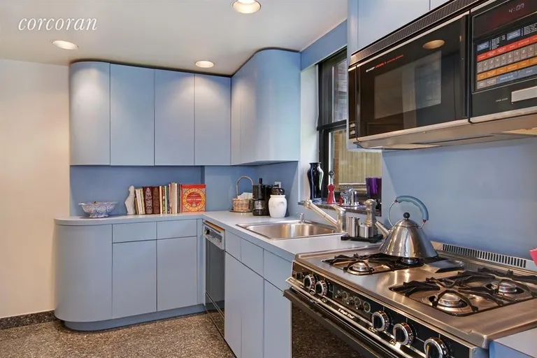 New York City Real Estate | View 440 East 56th Street, 3G | Kitchen | View 2