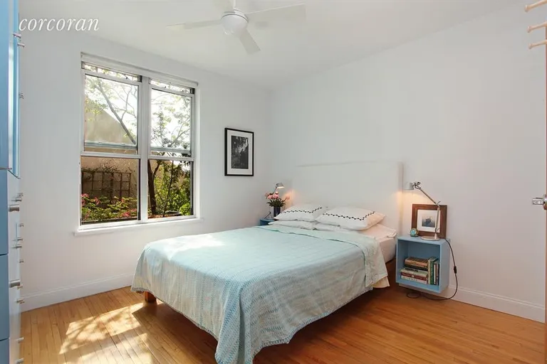 New York City Real Estate | View 29 Tiffany Place, PH1 | Master Bedroom | View 5