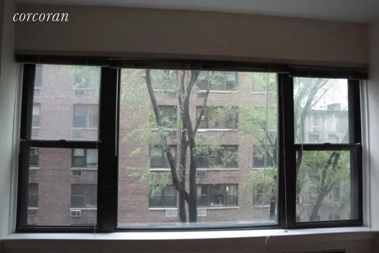 New York City Real Estate | View 510 East 86th Street, 8A | room 1 | View 2