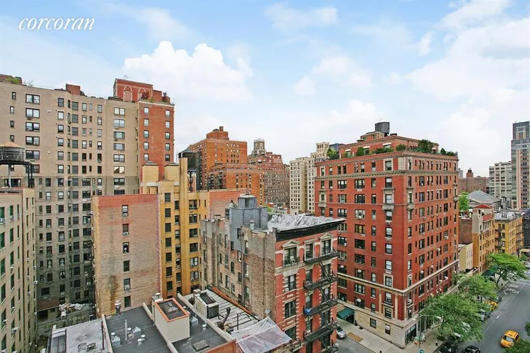 New York City Real Estate | View 1435 Lexington Avenue, 11D | Sunny, Full City Western Views | View 4