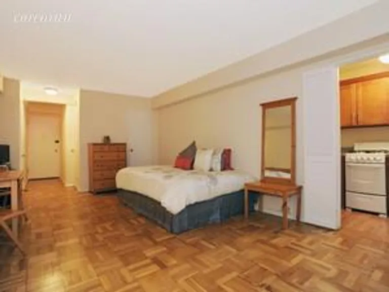 New York City Real Estate | View 321 East 45th Street, 2A | 1 Bath | View 1