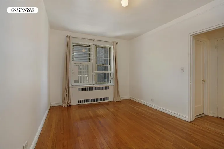 New York City Real Estate | View 210 West 19th Street, 6G | Bedroom | View 3