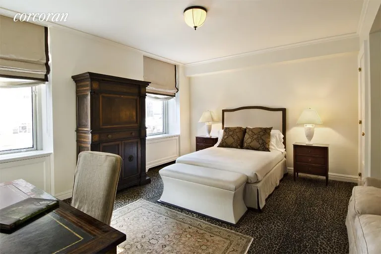 New York City Real Estate | View 39 East 79th Street, 8-9 | Bedroom | View 11
