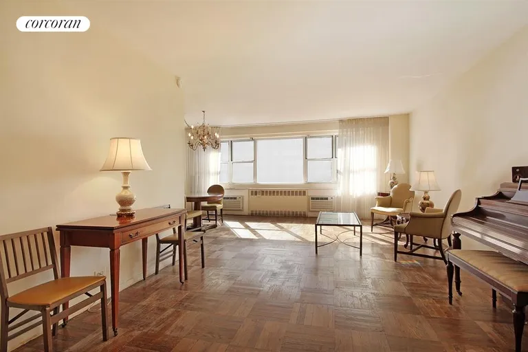 New York City Real Estate | View 30 West 60th Street, 7M | Living Room | View 8