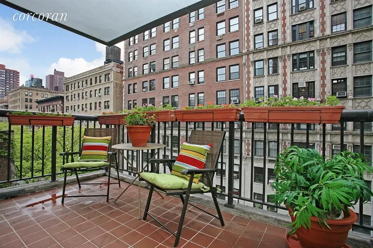 New York City Real Estate | View 1199 Park Avenue, 5FG | Terrace | View 4