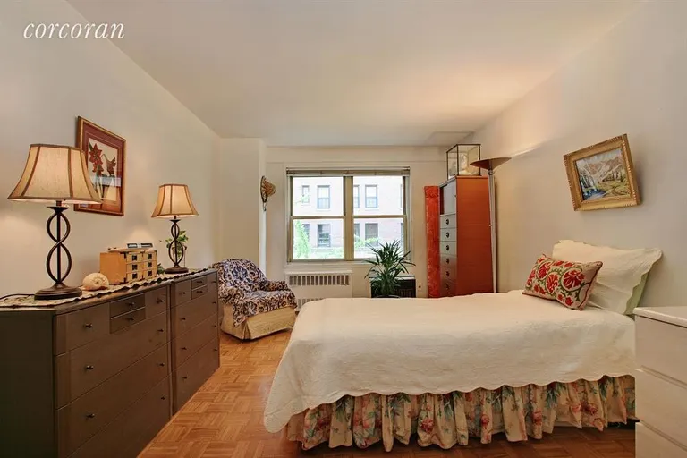New York City Real Estate | View 1199 Park Avenue, 5FG | 2nd Bedroom | View 9