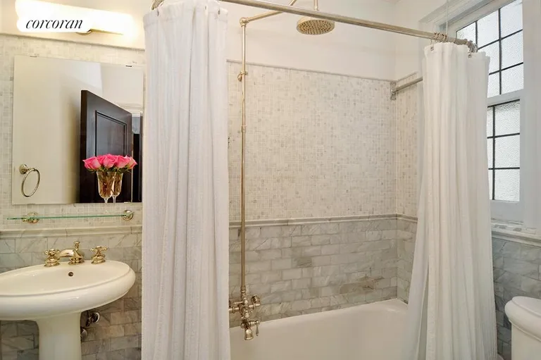 New York City Real Estate | View 125 Prospect Park West, 3A | Master Bathroom | View 7