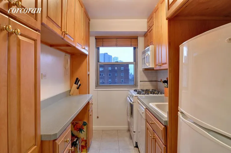 New York City Real Estate | View 230 Jay Street, 17F | Kitchen | View 2