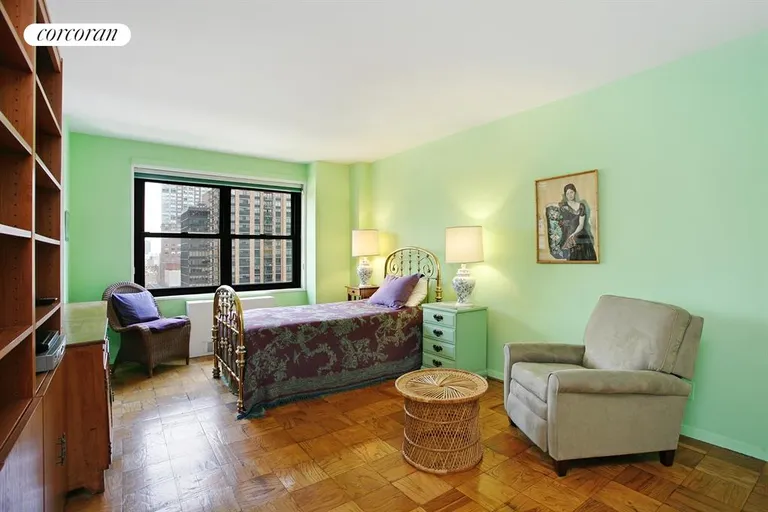 New York City Real Estate | View 170 West End Avenue, 20B | Bedroom | View 4