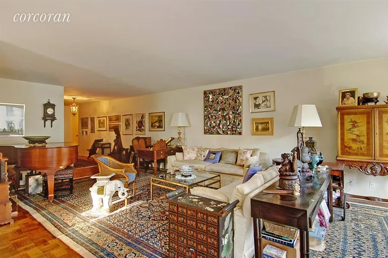 New York City Real Estate | View 340 East 64th Street, 4L | 2 Beds, 2 Baths | View 1