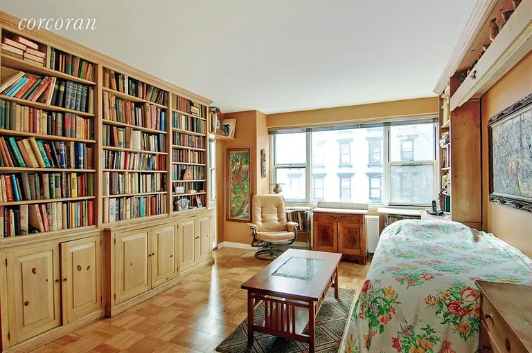 New York City Real Estate | View 340 East 64th Street, 4L | Bedroom | View 4
