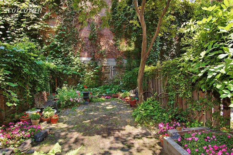 New York City Real Estate | View 163 West 88th Street | Many adjacent gardens on both sides of the house | View 7
