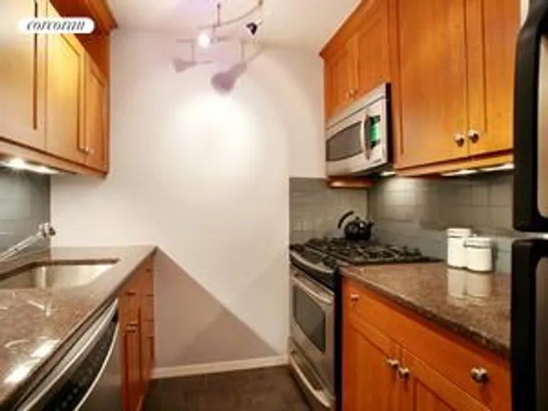New York City Real Estate | View 43 West 61st Street, 24X | room 2 | View 3