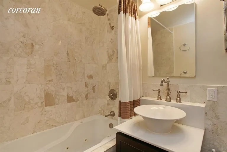 New York City Real Estate | View 354 2Nd Street, 3B | Bathroom | View 8