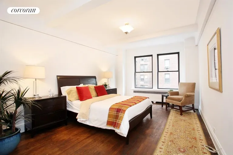 New York City Real Estate | View 40 East 88th Street, 6D | Master Bedroom | View 3