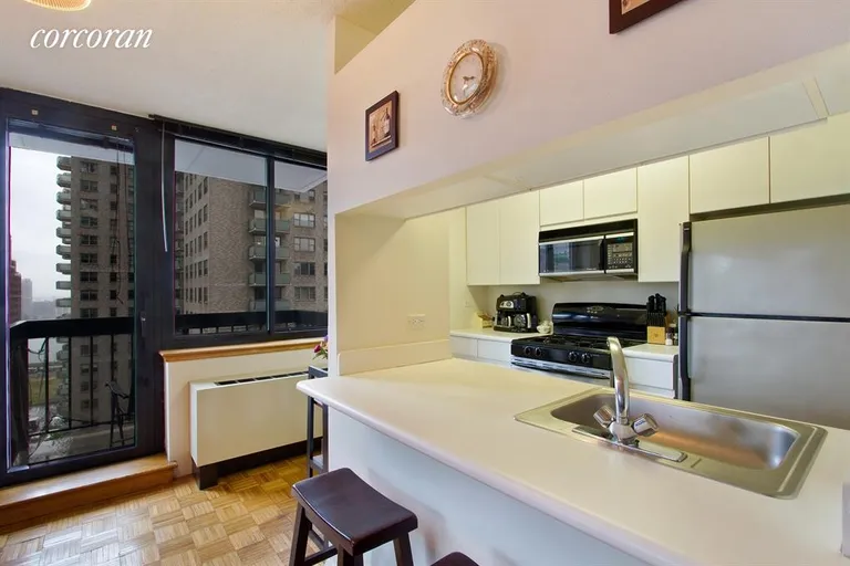 New York City Real Estate | View 250 East 40th Street, 20E | Kitchen | View 2