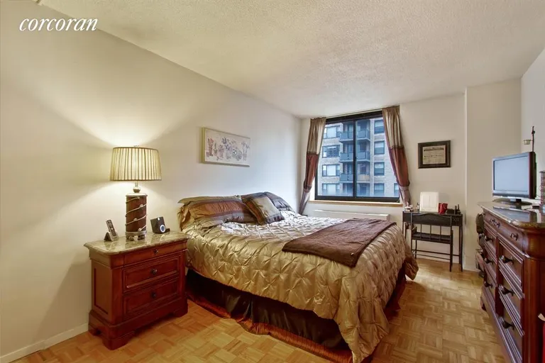 New York City Real Estate | View 250 East 40th Street, 20E | Bedroom | View 3