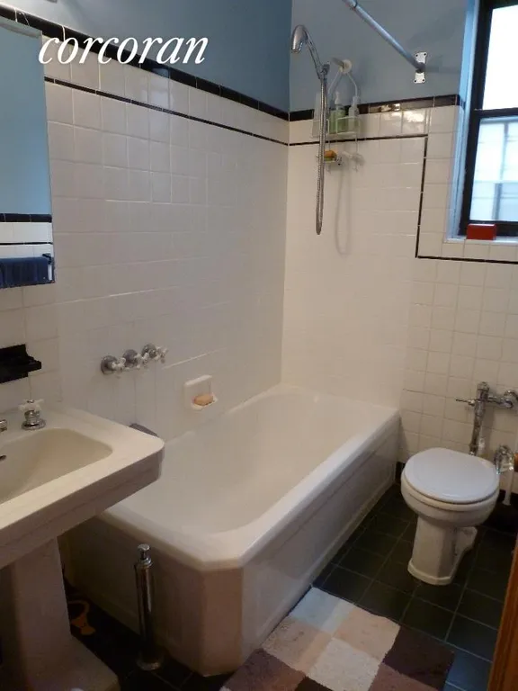 New York City Real Estate | View 854 West 181st Street, 3G | room 4 | View 5