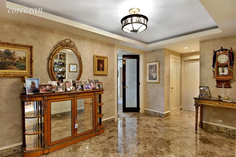 New York City Real Estate | View 535 East 86th Street, 9A | Foyer | View 5