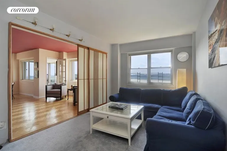 New York City Real Estate | View 2621 Palisade Avenue, 17 L-A | Den | View 4