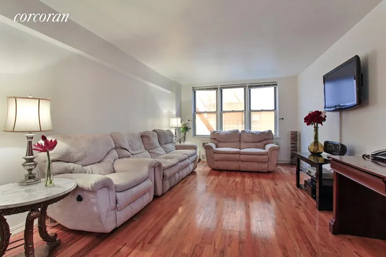 New York City Real Estate | View 415 Argyle Road, 2T | 1 Bed, 1 Bath | View 1
