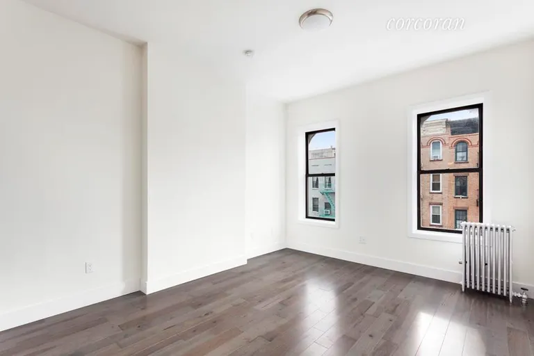 New York City Real Estate | View 737 Park Avenue, 6A | room 1 | View 2