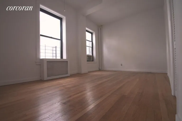 New York City Real Estate | View 210 Riverside Drive, 12G | Living Room | View 2
