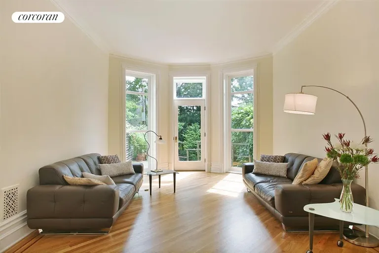 New York City Real Estate | View 139 South Oxford Street | Living Rm/Family Rm | View 3