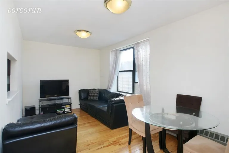 New York City Real Estate | View 2041 Fifth Avenue, 6F | 3 Beds, 2 Baths | View 1