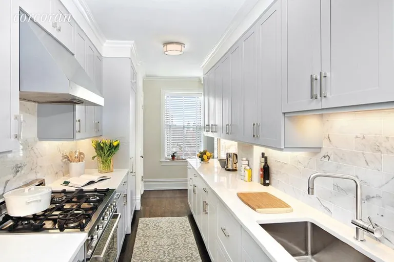 New York City Real Estate | View 165 West 91st Street, 14G | 2 Beds, 1 Bath | View 1