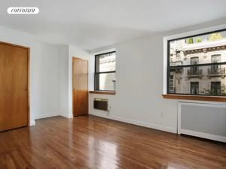 New York City Real Estate | View 18 East 63rd Street, 7 | room 1 | View 2