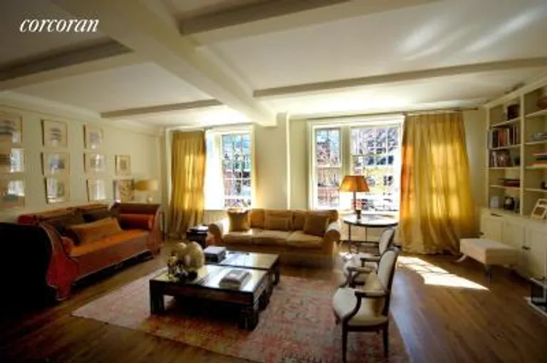 New York City Real Estate | View 116 East 63rd Street, 6C | 3 Beds, 2 Baths | View 1