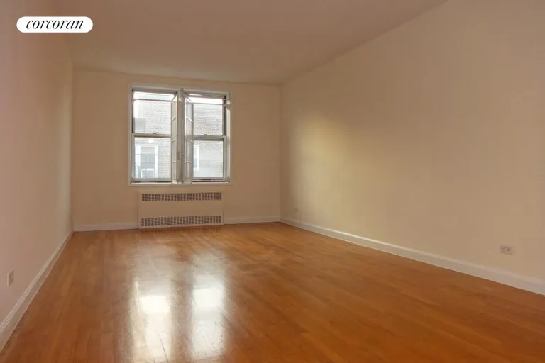 New York City Real Estate | View 2107 Wallace Avenue, 6B | 2 Beds, 1 Bath | View 1