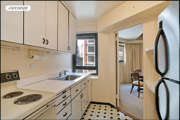 New York City Real Estate | View 25 East 83rd Street, 6B | Kitchen | View 3