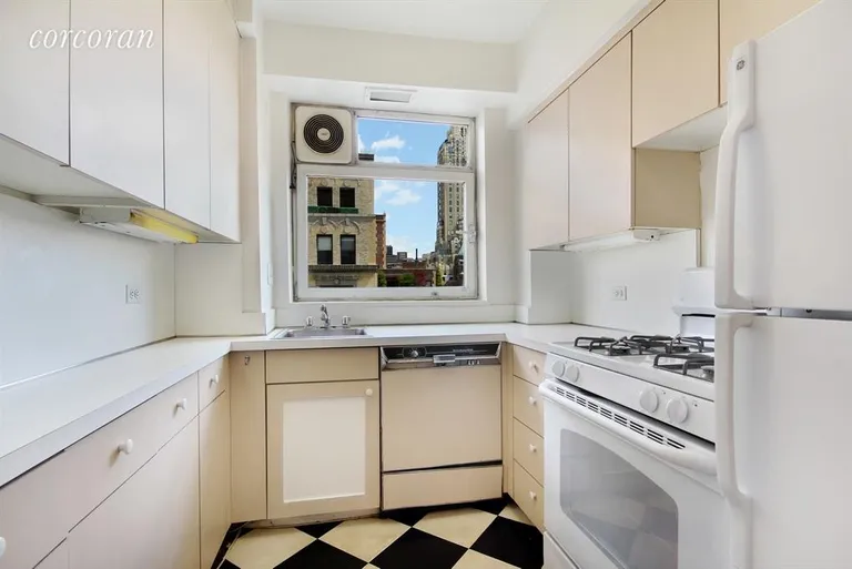 New York City Real Estate | View 20 East 74th Street, 15C | Kitchen | View 5