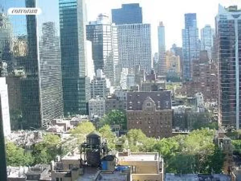 New York City Real Estate | View 236 East 47th Street, 19E | room 4 | View 5