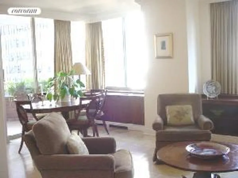 New York City Real Estate | View 236 East 47th Street, 19E | room 10 | View 11
