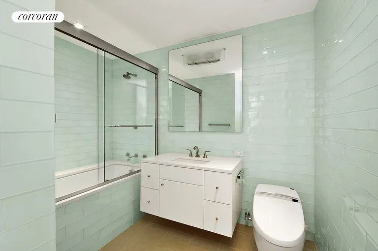 New York City Real Estate | View 5 East 44th Street, 4 SOUTH | modern bathroom | View 4