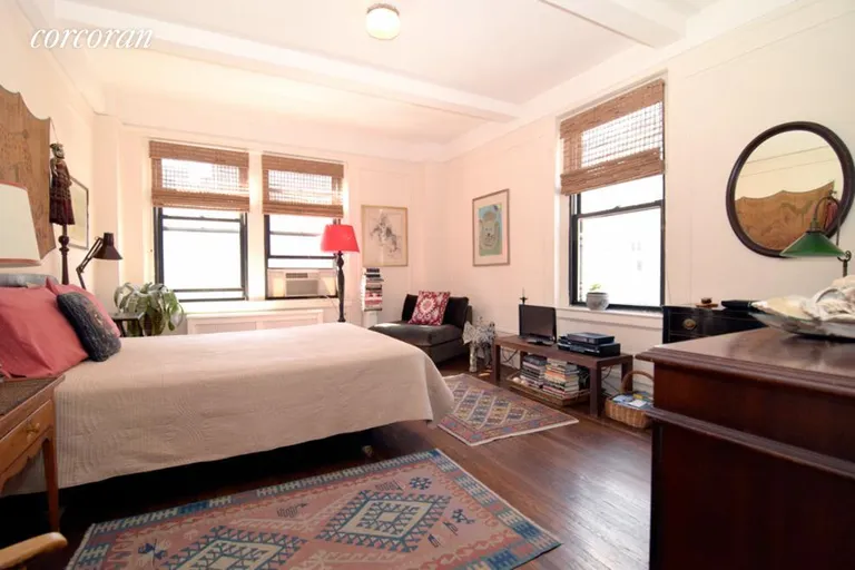 New York City Real Estate | View 243 West 70th Street, 7C | room 5 | View 6