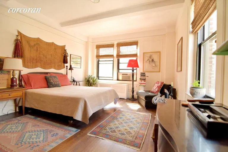 New York City Real Estate | View 243 West 70th Street, 7C | room 4 | View 5