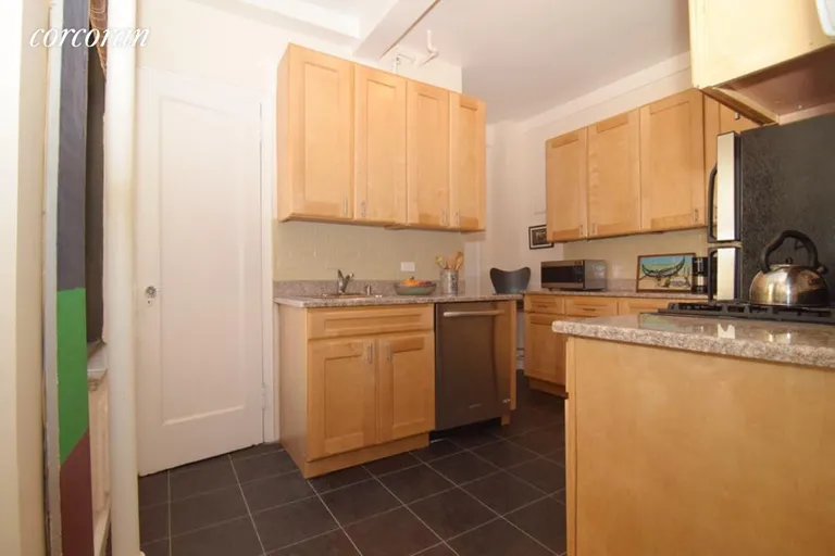 New York City Real Estate | View 243 West 70th Street, 7C | room 10 | View 11
