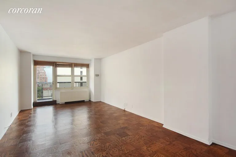 New York City Real Estate | View 305 East 24th Street, 11A | room 1 | View 2