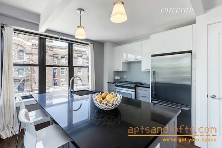 New York City Real Estate | View 30 Park Place, 40E | 3 Beds, 2 Baths | View 1