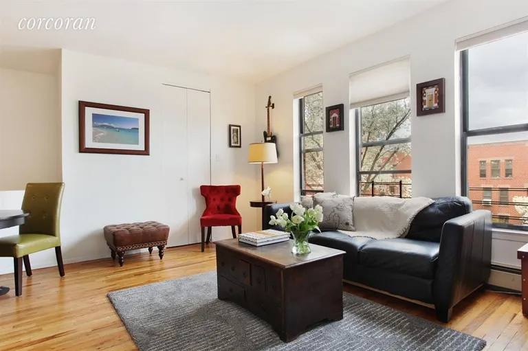 New York City Real Estate | View 44 Carroll Street, 2L | 2 Beds, 1 Bath | View 1